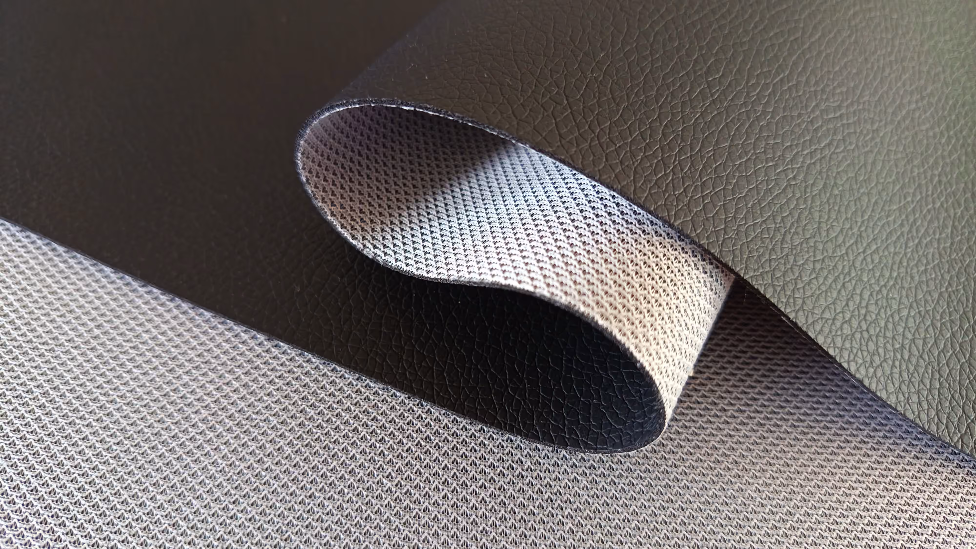 Litchi-pattern-fish-scale-PVC-floor-covering